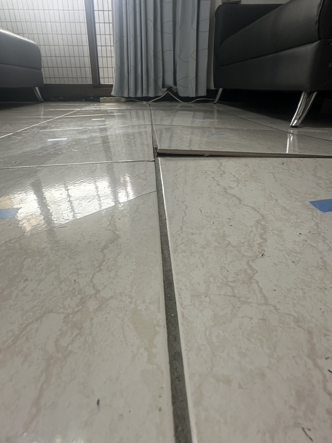 台北文山地磚隆起（40CM）
